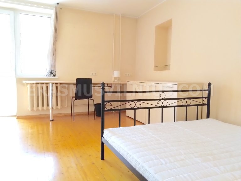 Fully equipped kitchen with gas stove and oven in Flat 1