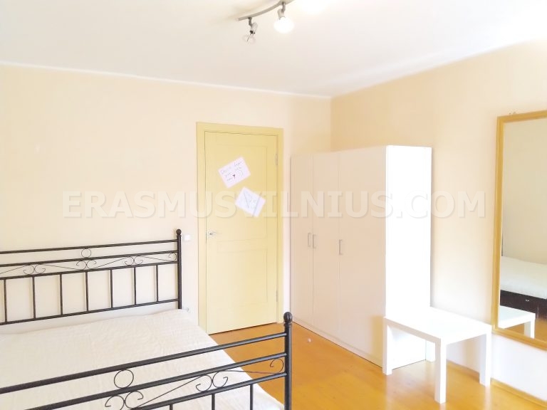 Kitchen dining area with table in Erasmus student flat